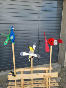 wiatrak ozdoba ogrodu