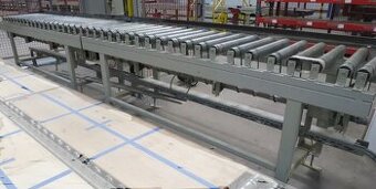 Stół rolkowy z napędem