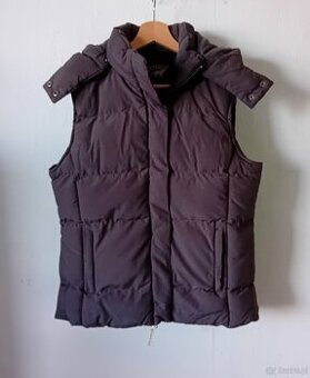 Bezrękawnik puchowy z kapturem