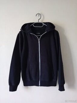 Czarna bluza