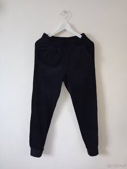 Spodnie dresowe welurowe