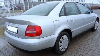 Audi a4 sedan    1.6 mpi    zadbane