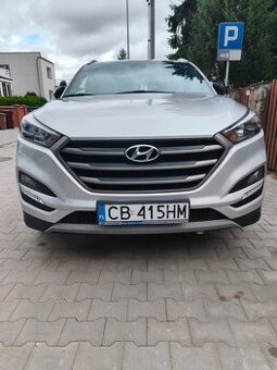 HYUNDAI  TUCSON 1,6 GDI TLE 132 KM / 97 kW wersja "GO" Pie