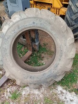 Opona rozmiar 12.4-24