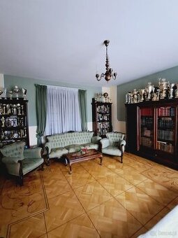 Dom parterowy z użyt. poddaszem o pow. 240 m2, działka 1700m