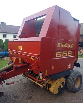 Prasa rolująca zmiennokomorowa New Holland 658