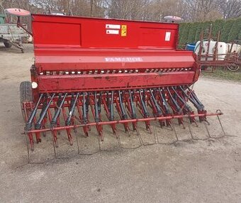 Siewnik zbożowy Unia Famarol S025/3