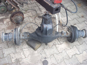 Multicar M 25 -tylny most