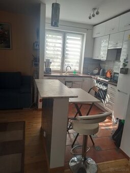 Sprzedam  mieszkanie  bez opłat czynszowych M-3 w Białołęce