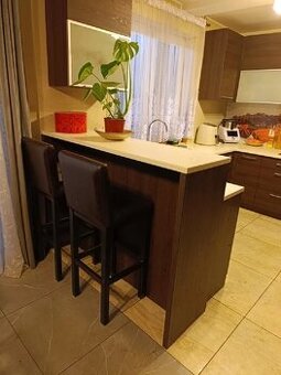 3 pokoje, 68m2, II piętro, duży balkon, garaż, os.Widok