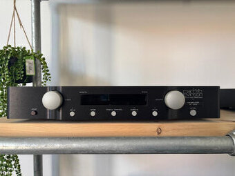 Mark Levinson 320S ( Price : 2000 EUR )