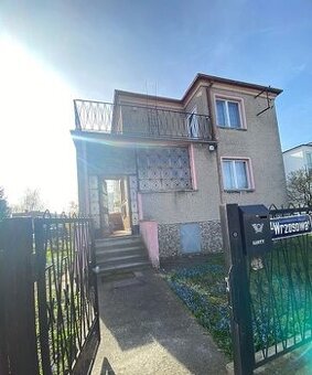 Dom piętrowy o powierzchni 110m2, działka 435m2, Kalisz