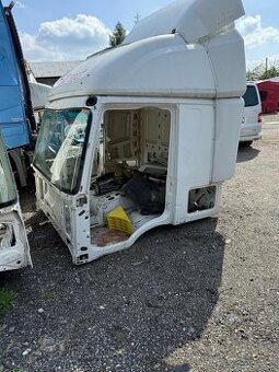 KABINA IVECO EUROCARGO