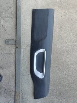 Listwa dolna drzwi lewe przód citroen C5 aircross