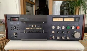 Tandberg TCD 910 --- Price: 2500 EUR