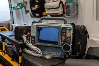 Defibrylator LIFEPAK 15
