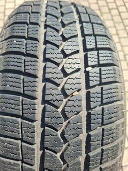 Opona 1 sztuka 215/55/17 r KORMORAN SNONPRO B2 m+s 98v bieżn