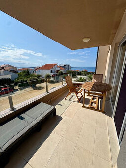 Chorwacja-trzypokojowy apartament z widokiem na morze-PAG