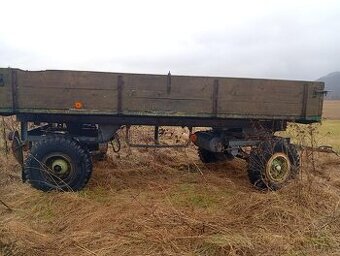 Vlek za traktor 7 tun s SPZ.