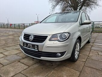 VOLKSWAGEN TOURAN FREESTYLE 1.4 TURBO