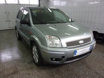 Ford Fusion + 1,6 TDCi - 1