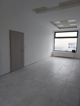 Nowo wyremontowany lokal na rynku – Czeski Cieszyn