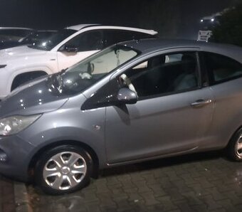 Sprzedam ekonomicznego i zgrabnego Forda