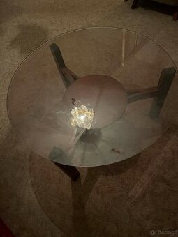 Sprzedam stół konferencyjny