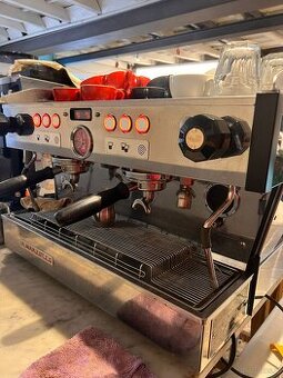 Naprawy ekspresów do kawy