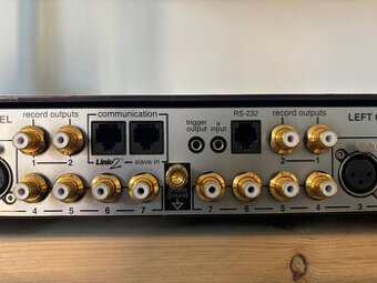 Mark Levinson 320S