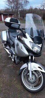 Honda Deauville 700 z 2011r.