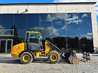 JCB 406 B ŁADOWARKA KOŁOWA 2013R | | 407 409 VOLVO L30
