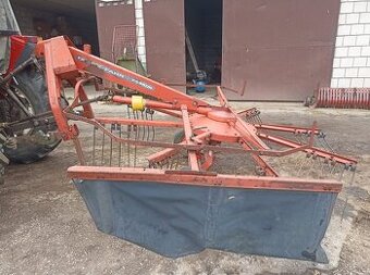 Zgrabiarka karuzelowa Deutz-Fahr KS85DN