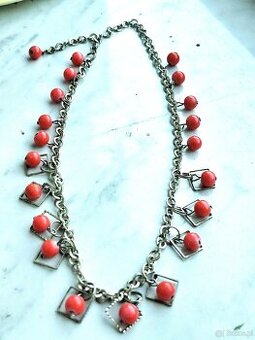 naszyjnik choker z akrylowych koralików