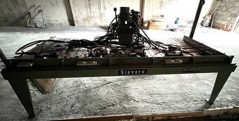 Prasa hydrauliczna SIEVERS do klejenia konstrukcji - łuków z