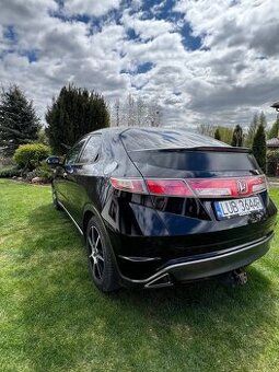 Honda civic UFO 2009