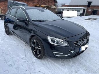 Volvo V60 Plug in hybrid 2.4 D6 158kw, 4WD,automat,r.10/2013