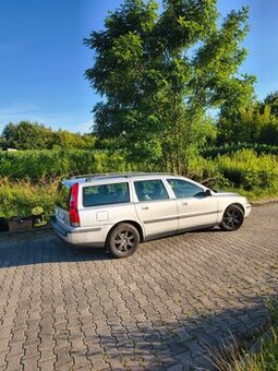 Volvo v70 2,4d5 manual