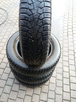 opony Pirelli 185/65/15 r carving edge winter nie naprawiane