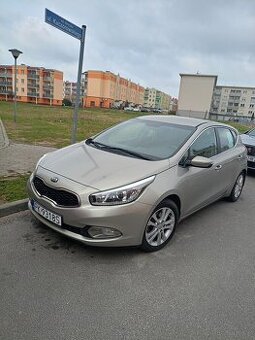 Kia cee'd 2014