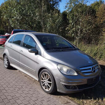 Mercedes B-klasa za 5 tys