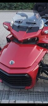 Can-am Spyder F3