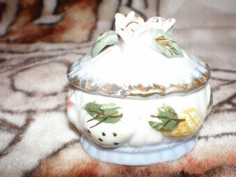 Ładna, ceramiczna miska w dobrym stanie, sprzedam