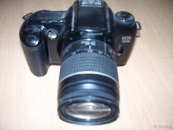 CANON EOS 3000