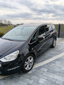 Sprzedam zadbanego Forda S-Maxa