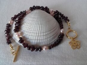 Naszyjnik granaty perły swarovski