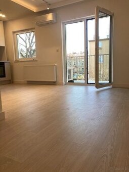 Nowoczesna kawalerka z balkonem Prawobrzeże.