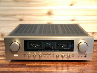 Accuphase E-270 - (Price: 2000 EUR)