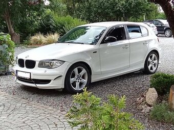 Bmw 1     160KM      rok 2008    pełny serwis