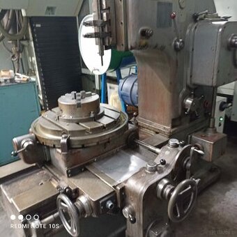 Dlutownica pionowa TOS HOV25